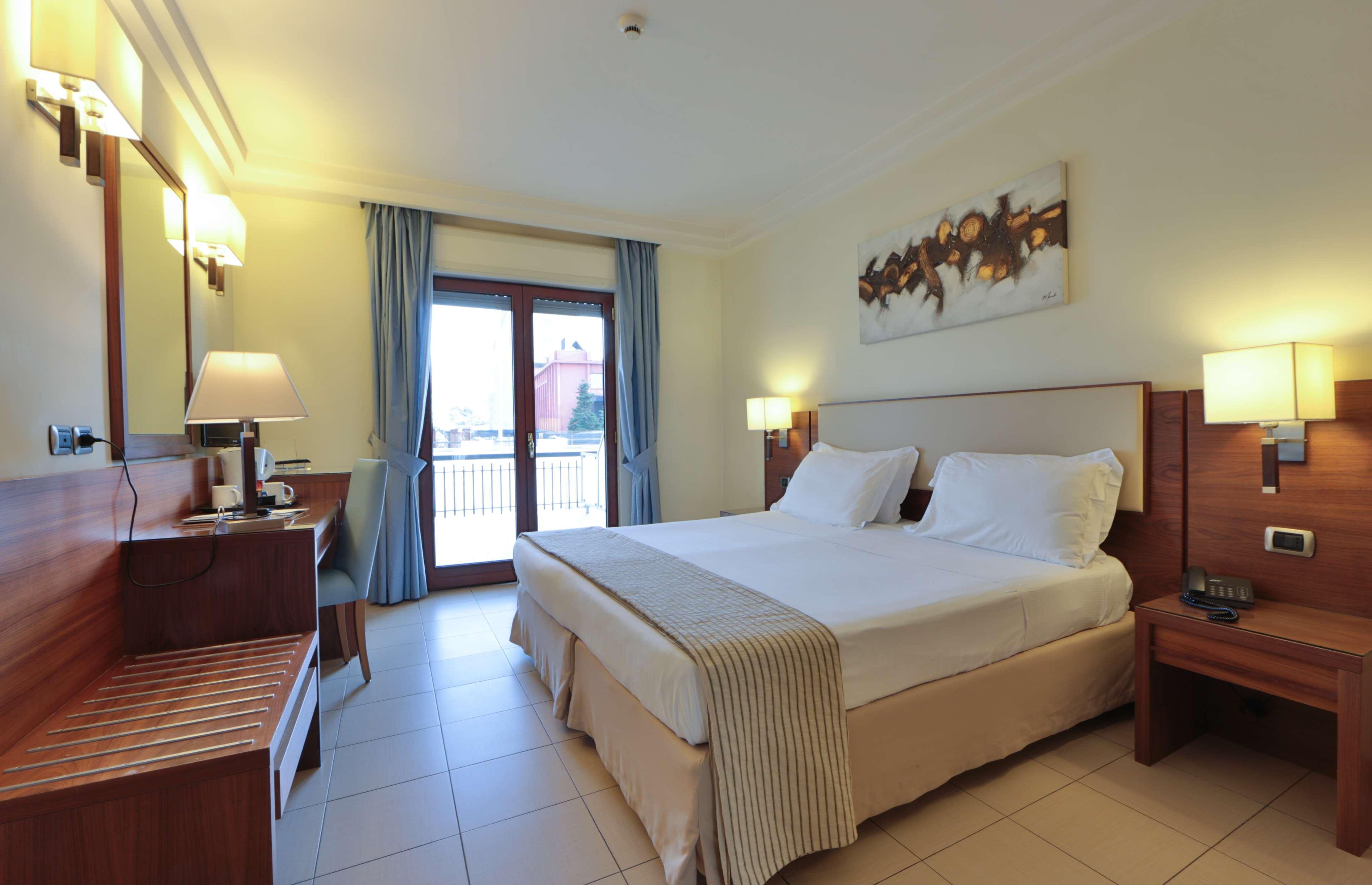 Suites & Residence Hotel Поццуоли Экстерьер фото